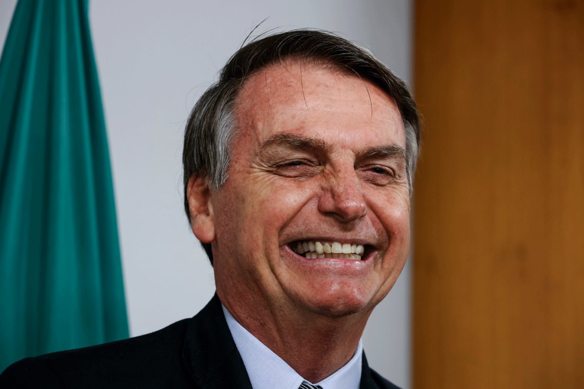 Bolsonaro celebra redução de 80% nas multas aplicadas em propriedades rurais