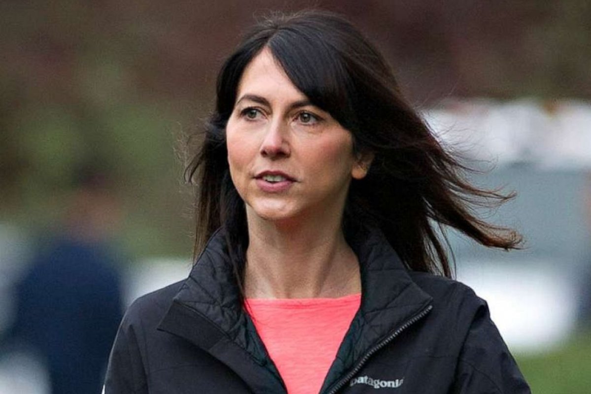 Ex-mulher de Jeff Bezos doa R$ 4,2 milhões para ONG brasileira