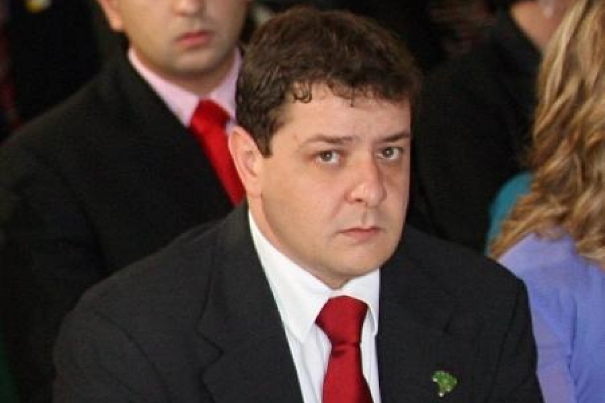 Justiça arquiva investigação contra Lulinha, o filho mais velho de Lula