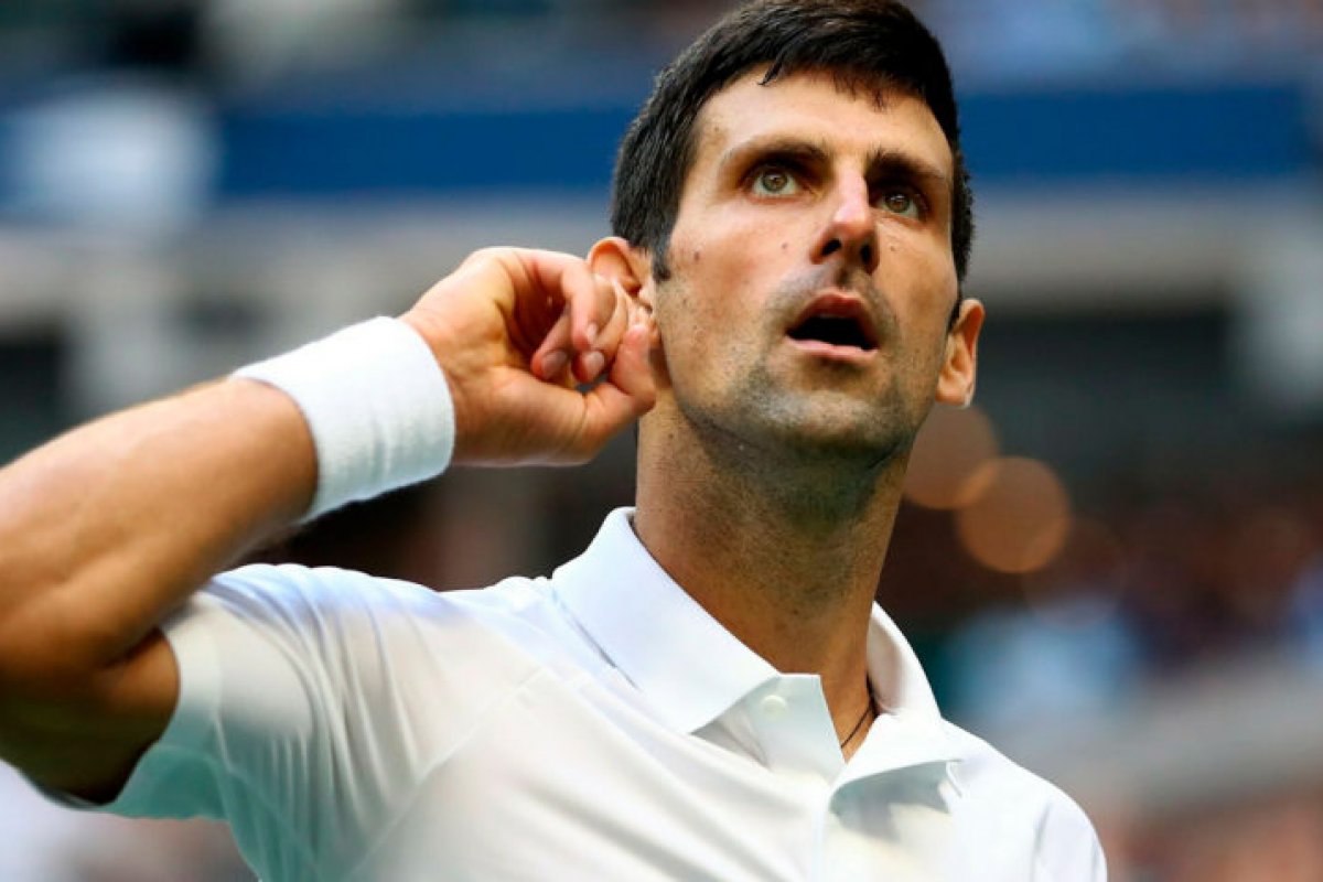 Espanha pede a Djokovic para se vacinar contra a Covid-19