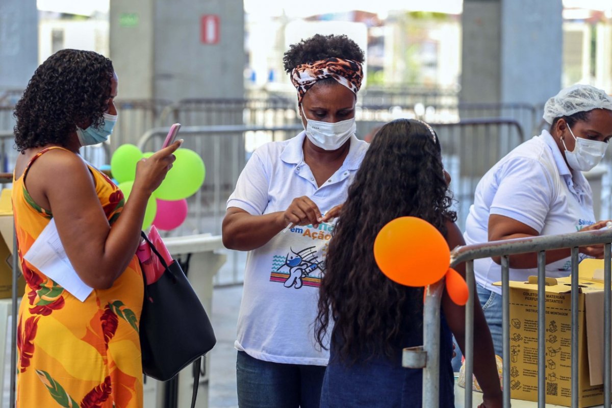 Salvador: Vacinação contra a Covid-19 segue para crianças de 7 anos com comorbidades