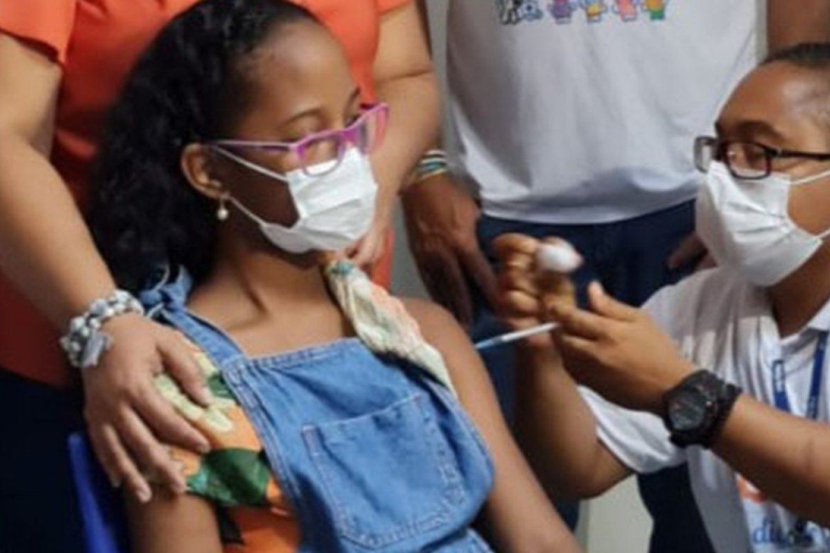 80% dos testes de antígeno para Covid nos municípios dão positivo, alerta o Conasems