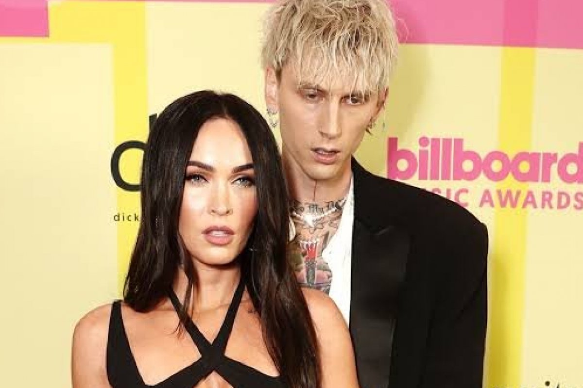 Amor é dor: Anel de noivado de Megan Fox é feito com espinhos