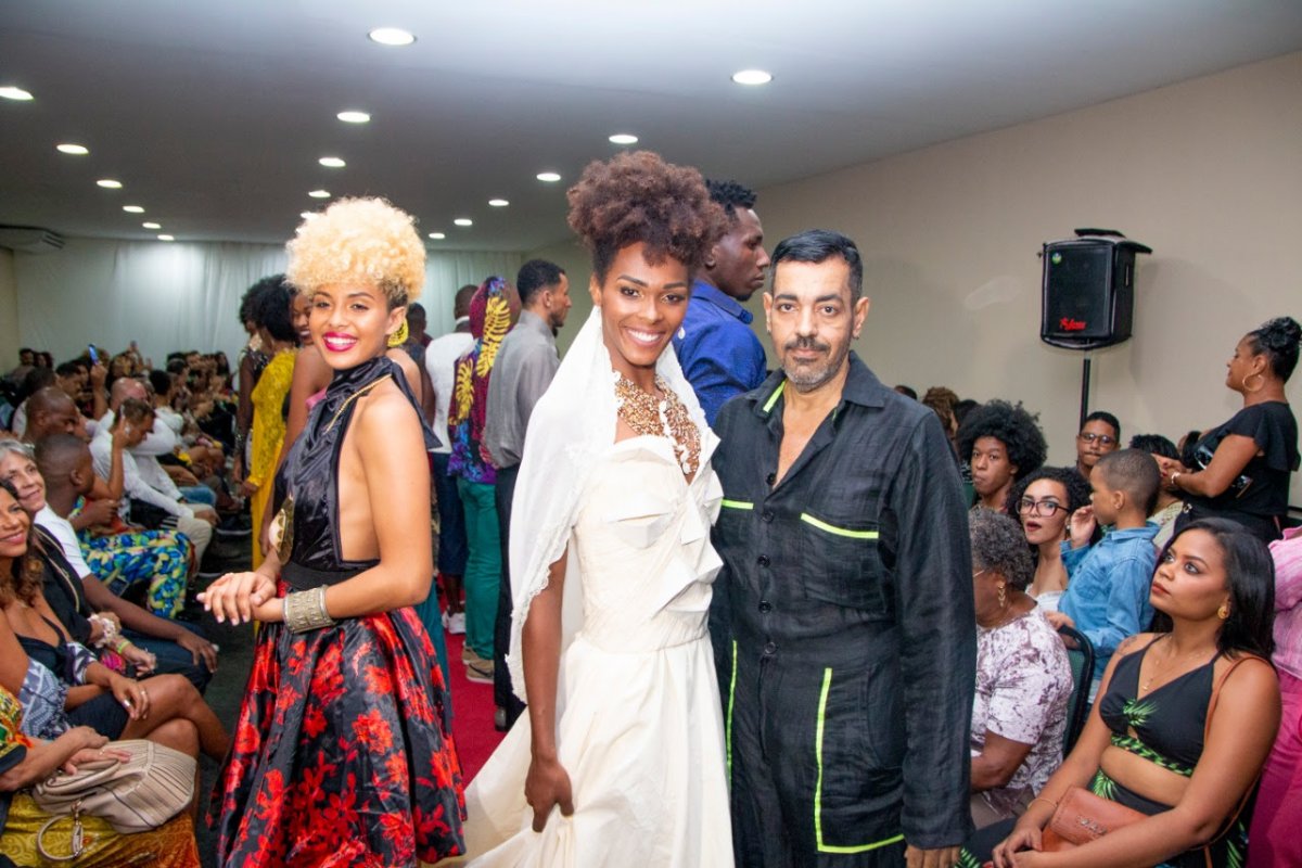 Desfiles da Xtreme Model enaltecem beleza negra na tela da Band Bahia
