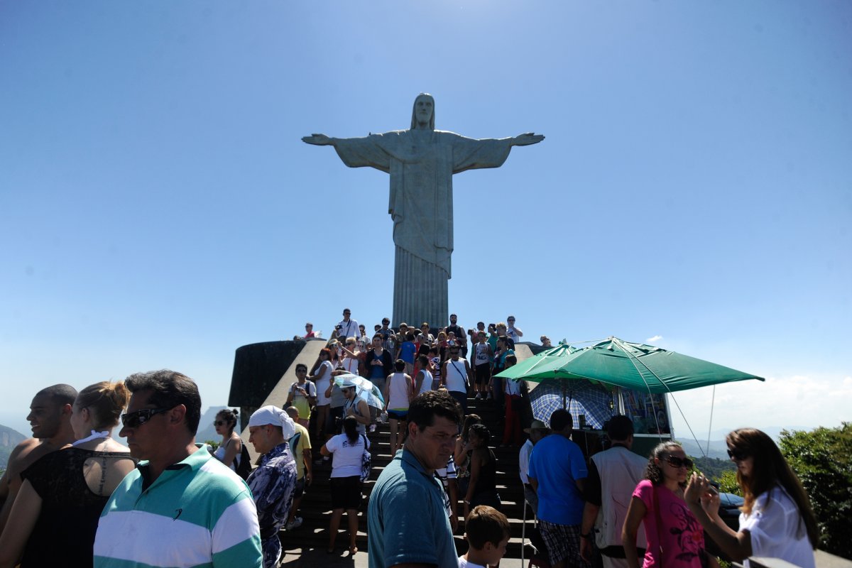 Monumento do Cristo Redentor comemora 88 anos neste sábado (12)