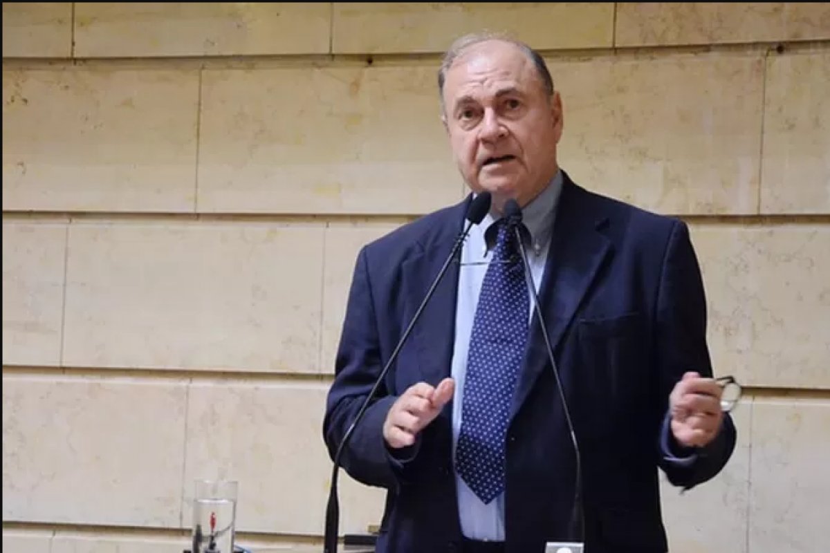 Ex-prefeito do Rio, César Maia é internado após testar positivo para Covid-19