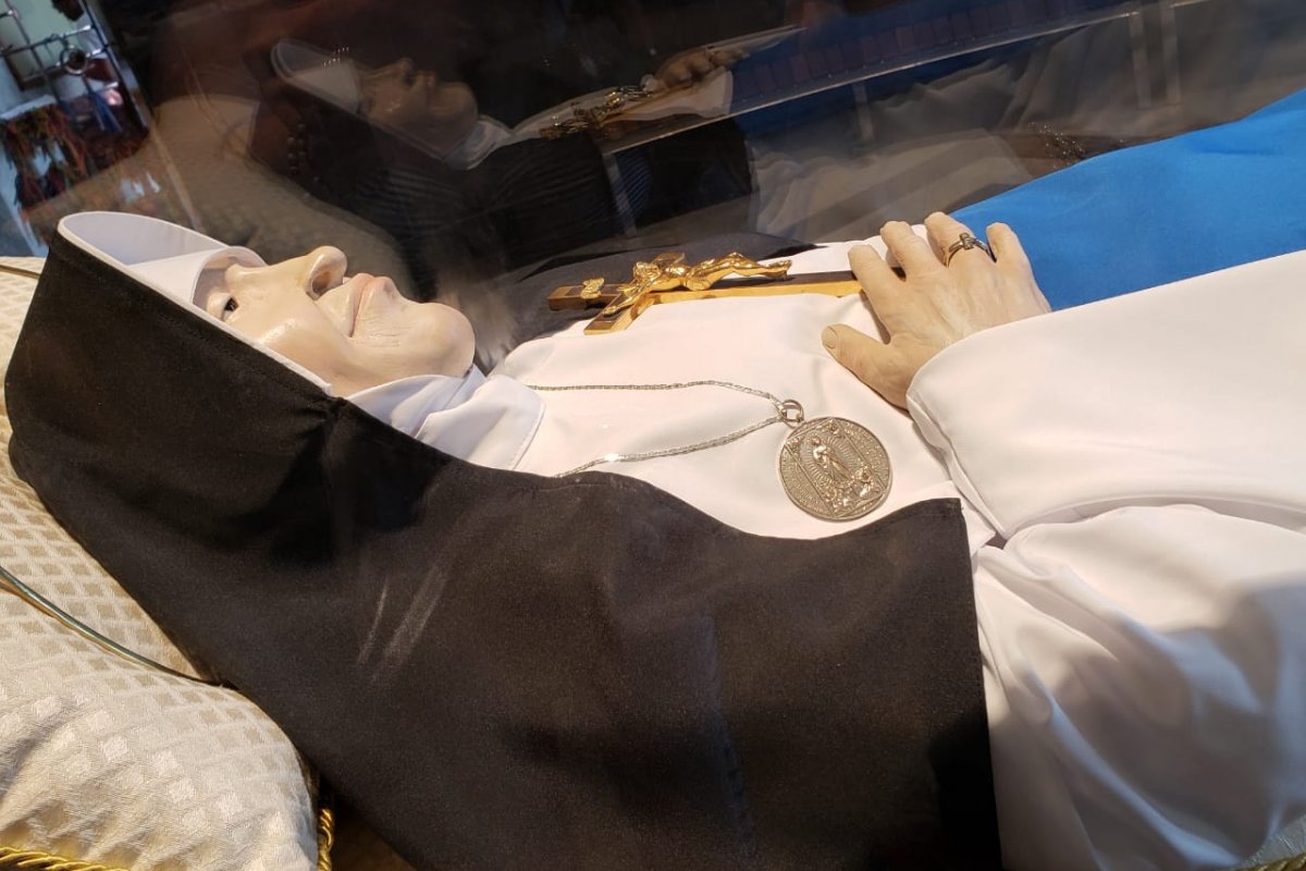 Irmã Dulce será reconhecida como santa neste domingo