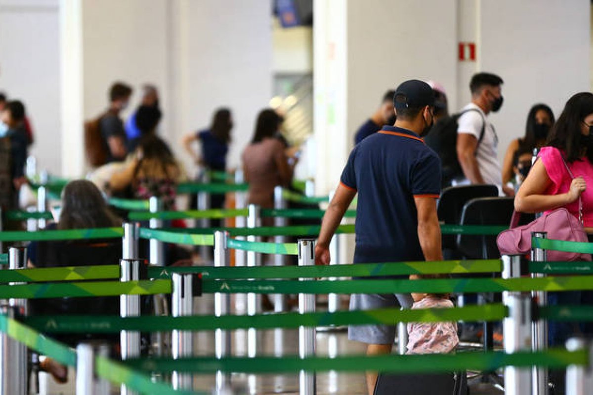 Passageiros vindo de cinco países da Africa do Sul estão com entrada liberada pelo Governo