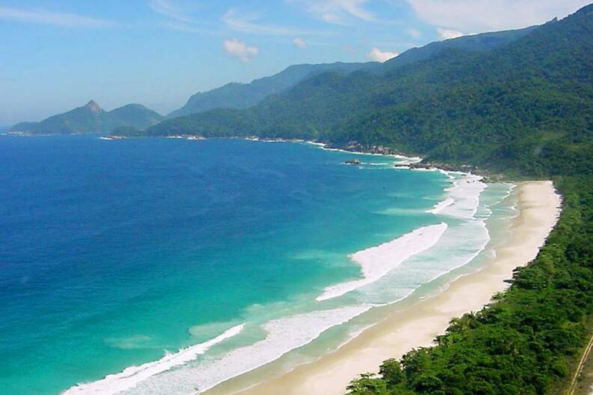 Mar subiu 8 cm no Brasil após tsunami em Tonga, aponta IBGE