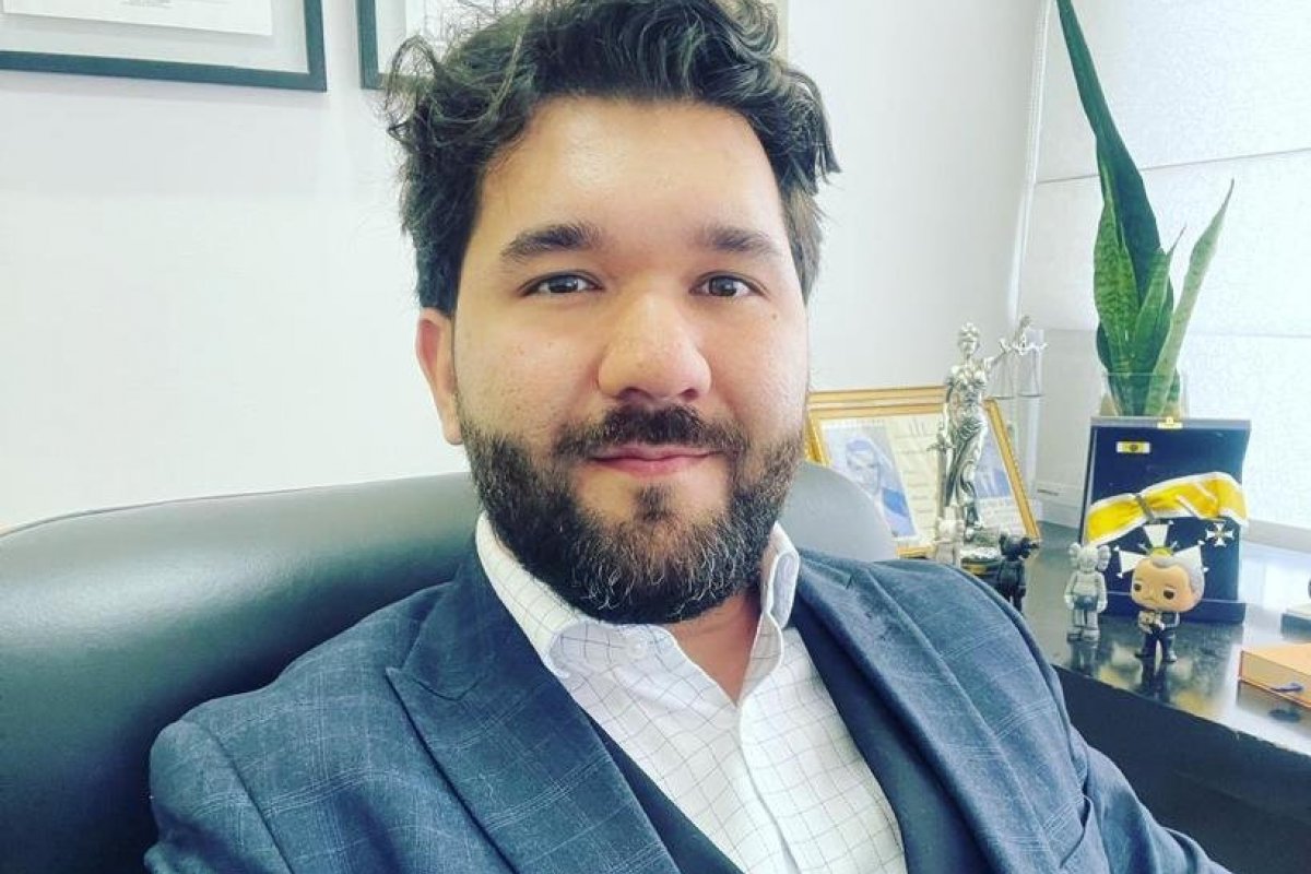 Influencers acionam justiça para reaver contas suspensas pelo Instagram