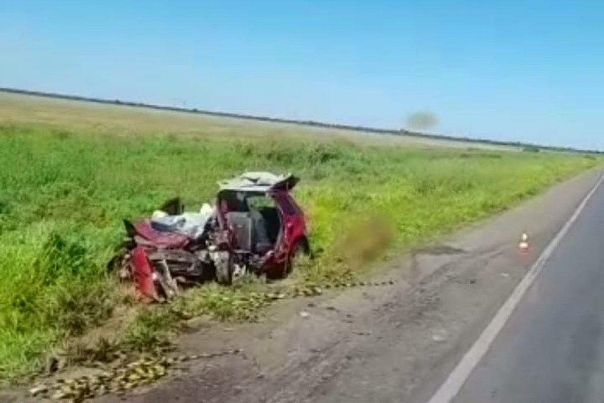 Homem morre após colidir com carreta na BR-2424, no oeste da Bahia