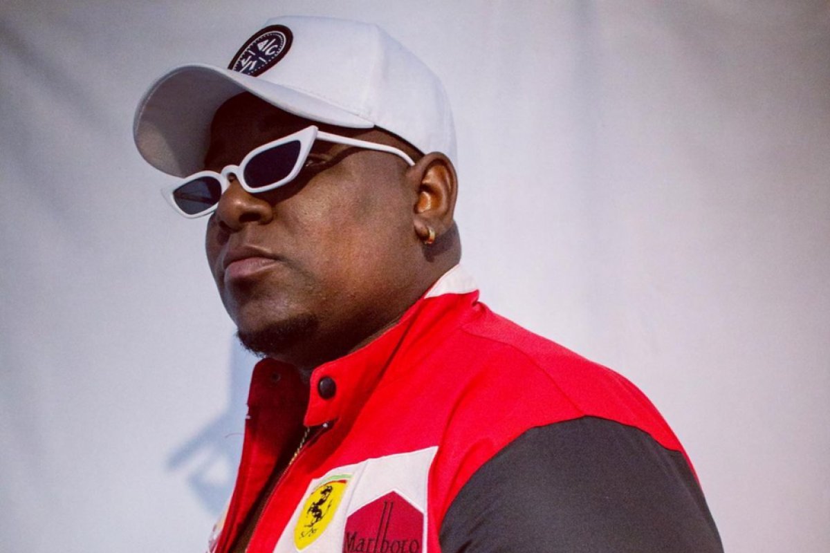 Cantor de banda de pagode, Rony Santana, morre em Salvador