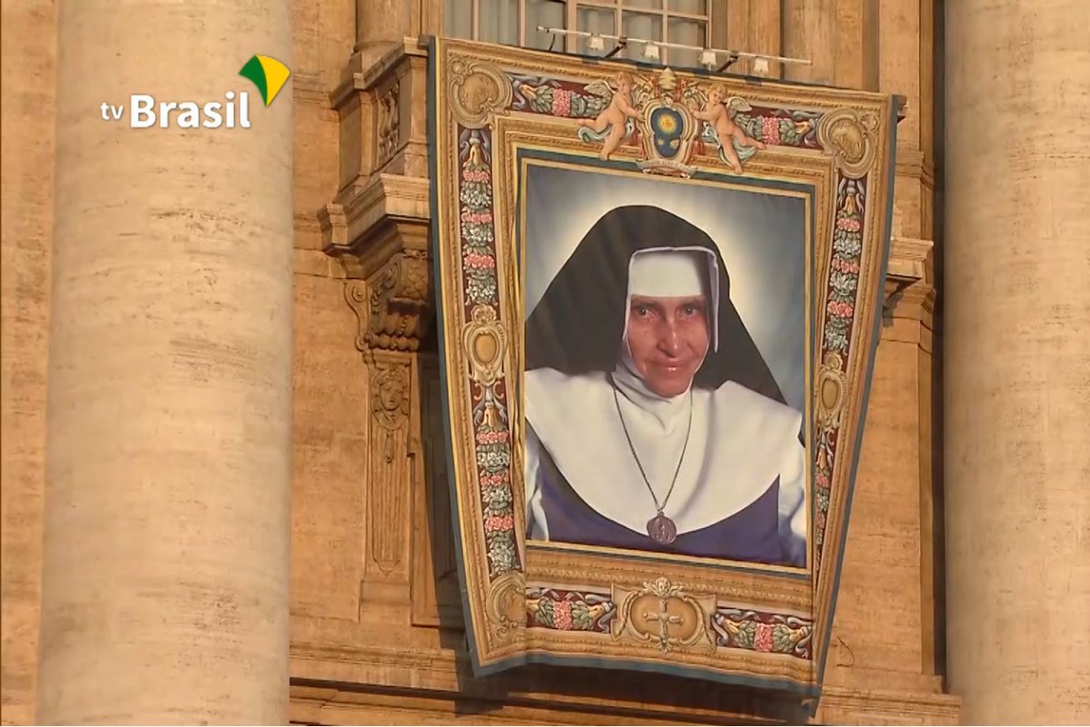 Sobrinha de Santa Dulce fala sobre ações da tia "precisa ser multiplicado em todos os lugares"