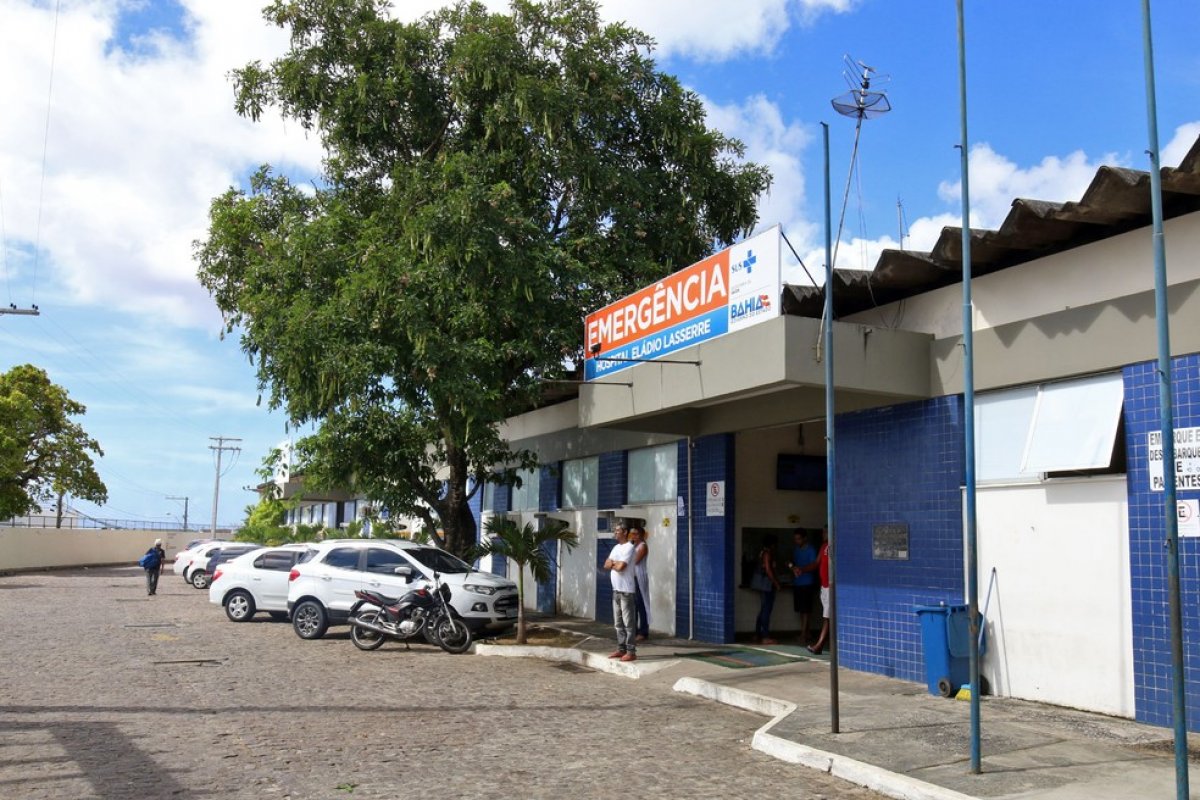 Hospital Eládio Lassére , localizado no bairro de Cajazeiras II, volta a receber pacientes em emergência