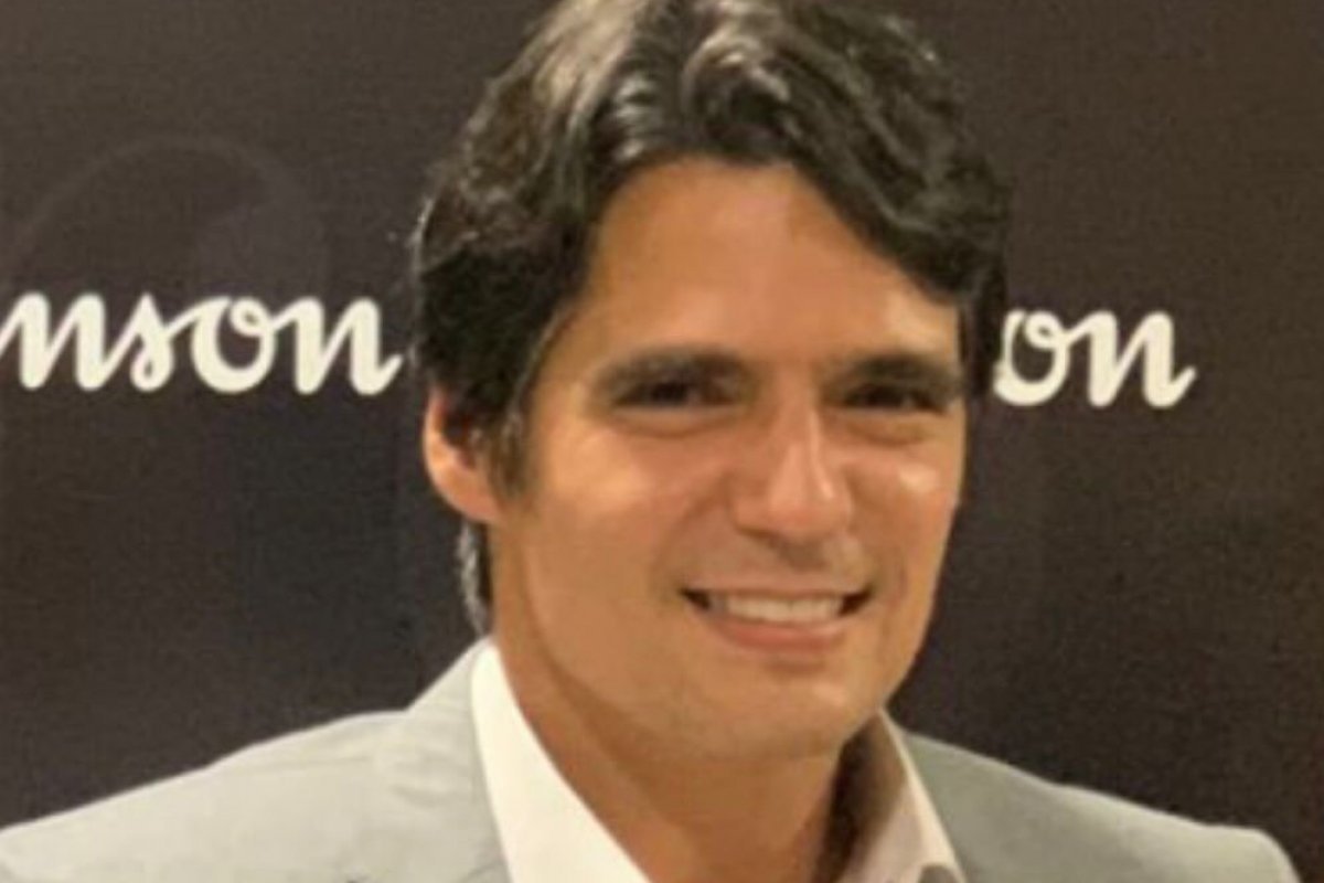 Dr. Ricardo Chagas do Grupo Opty fala sobre Buraco macular: causas, sintomas e tratamentos