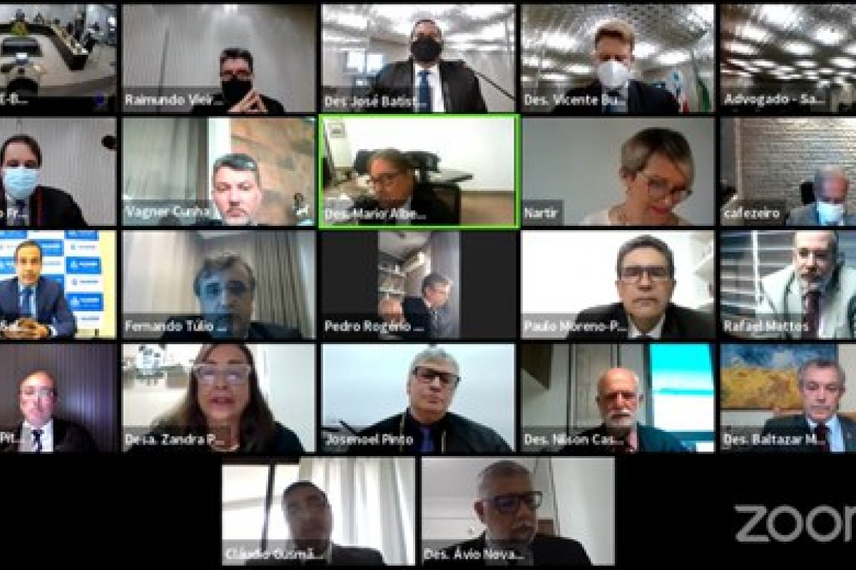 José Batista Júnior é empossado desembargador titular do TRE-BA