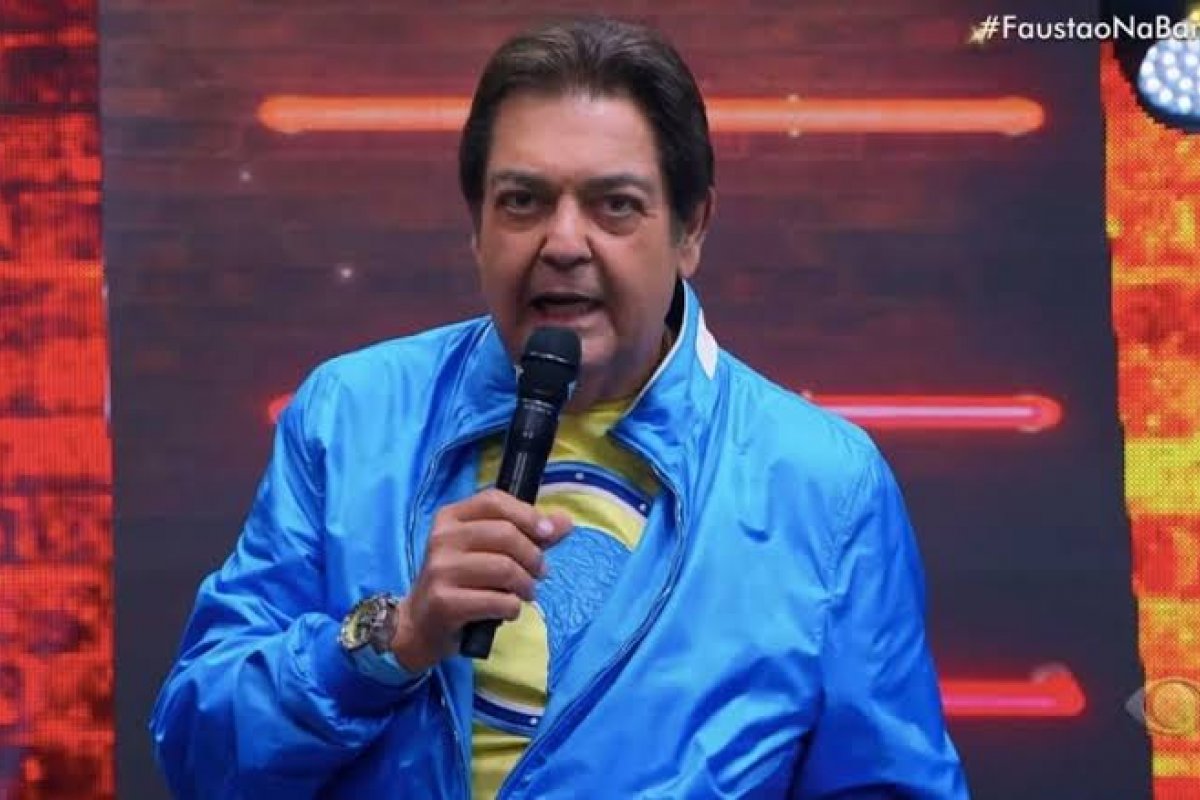 Faustão testa negativo para Covid-19 e já retoma gravações