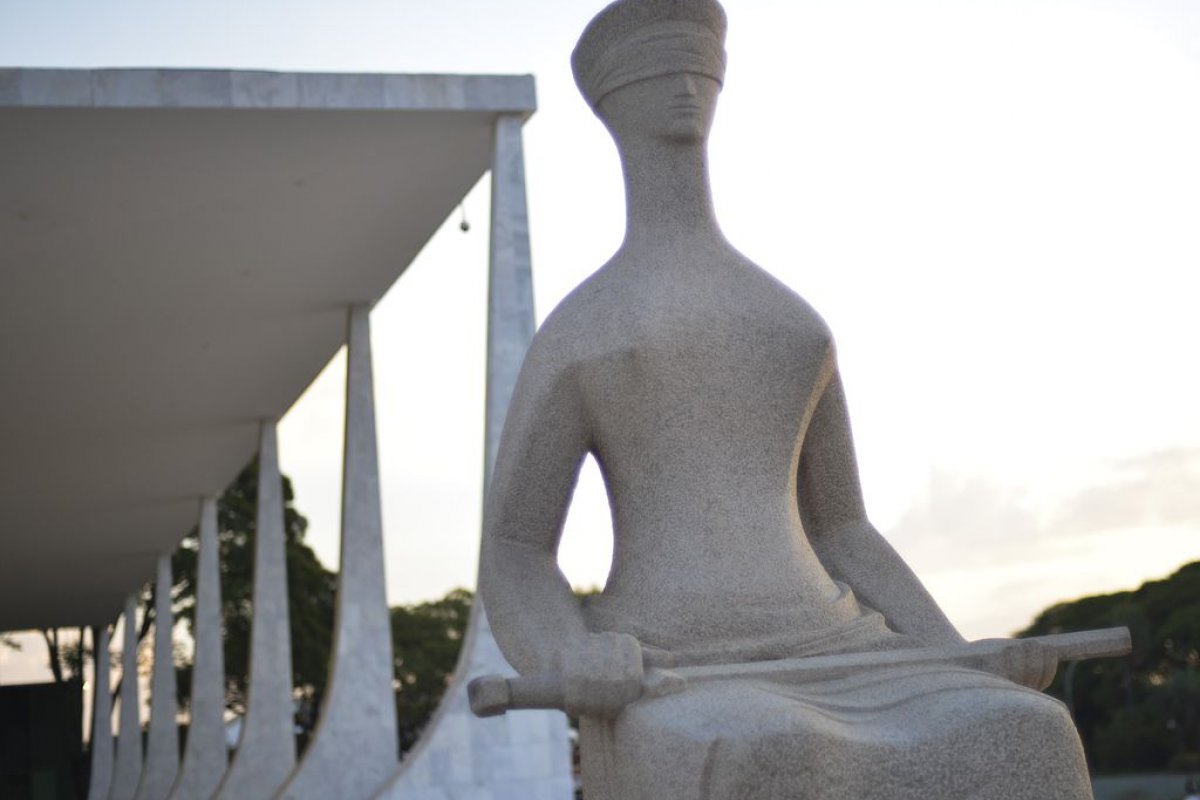 Turmas do STF realizaramm 98% das sessões em plenário virtual em 2021