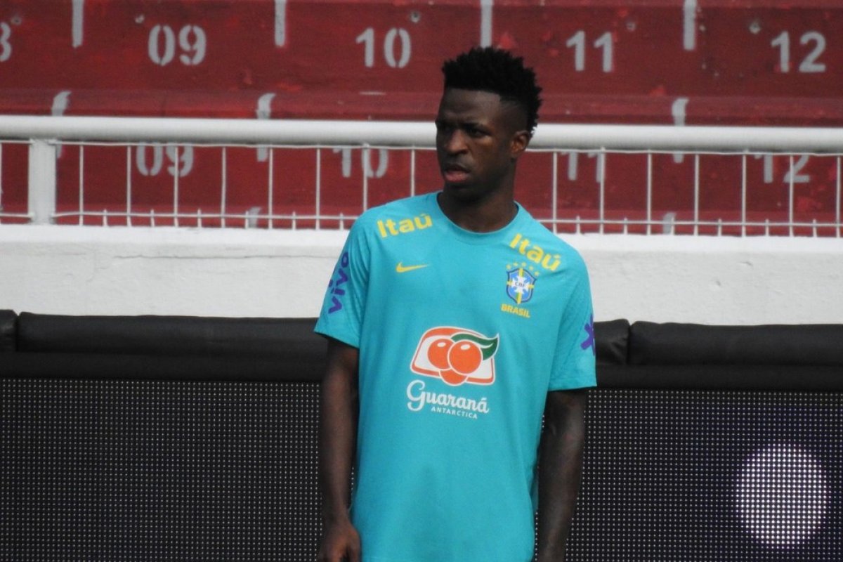 Ainda sem Neymar, Brasil volta a campo nas Eliminatórias diante do Equador, em Quito