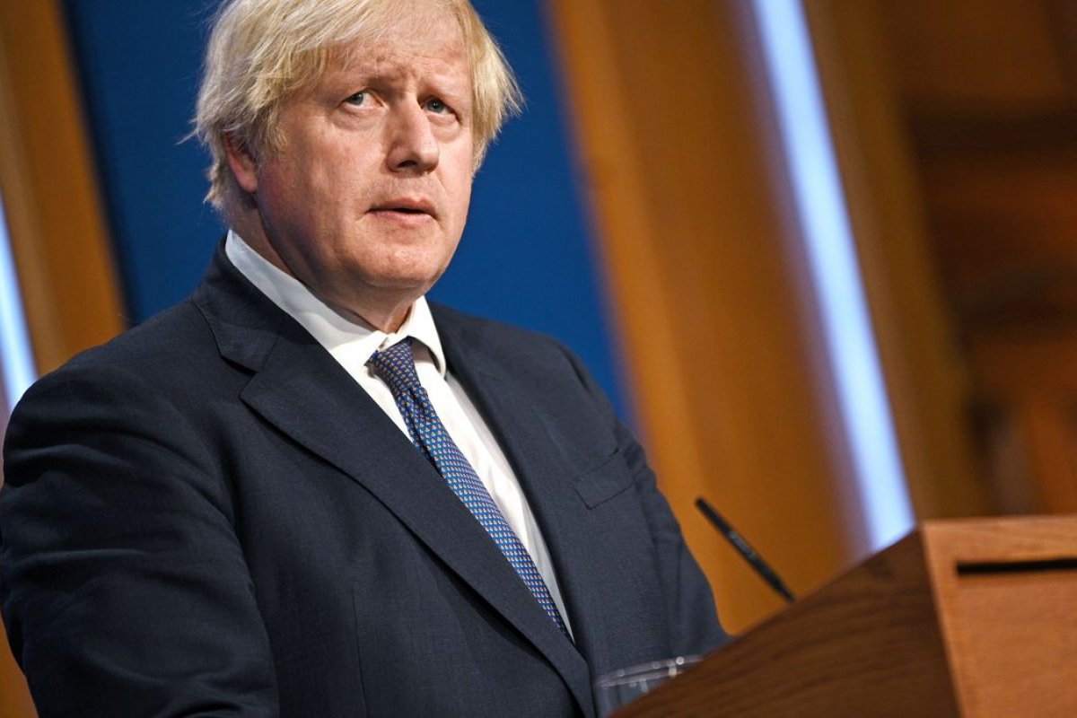 Boris Johnson não foi interrogado em investigação sobre festas durante lockdown, afirma porta-voz