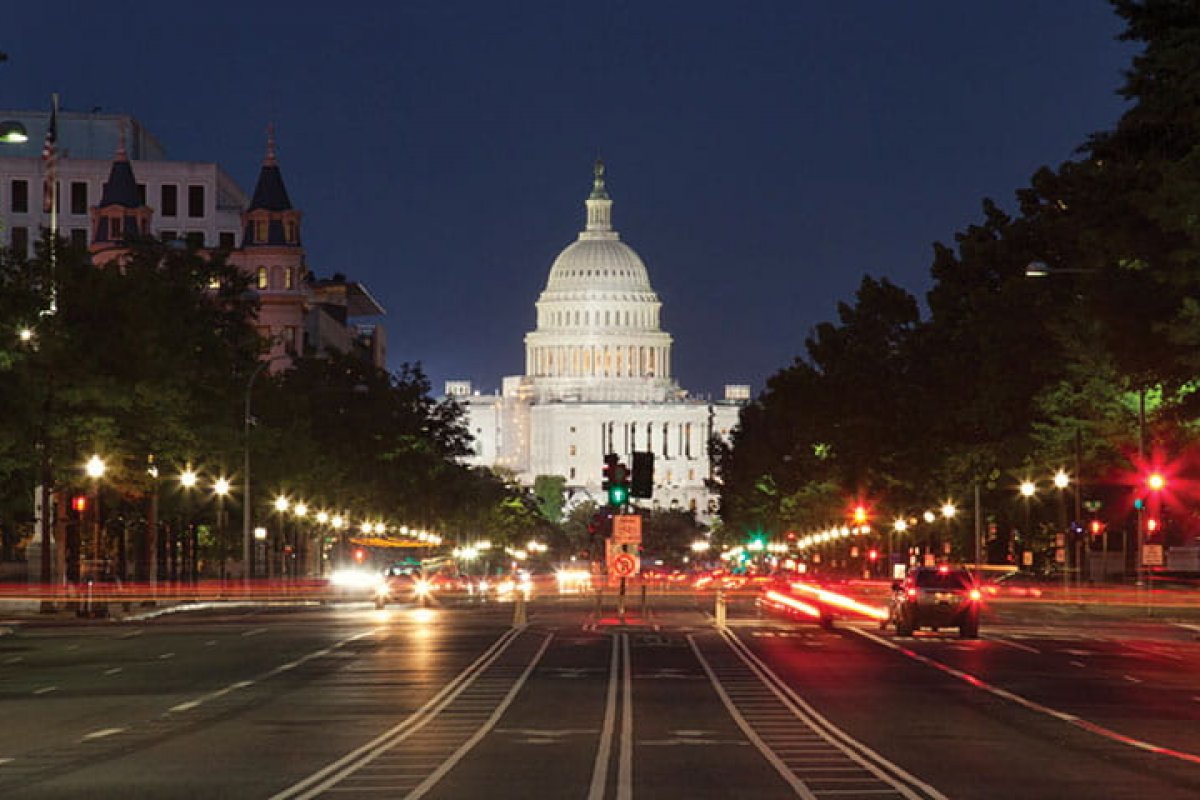 Uma pessoa morre e outras ficam feridas durante tiroteio em Washington DC