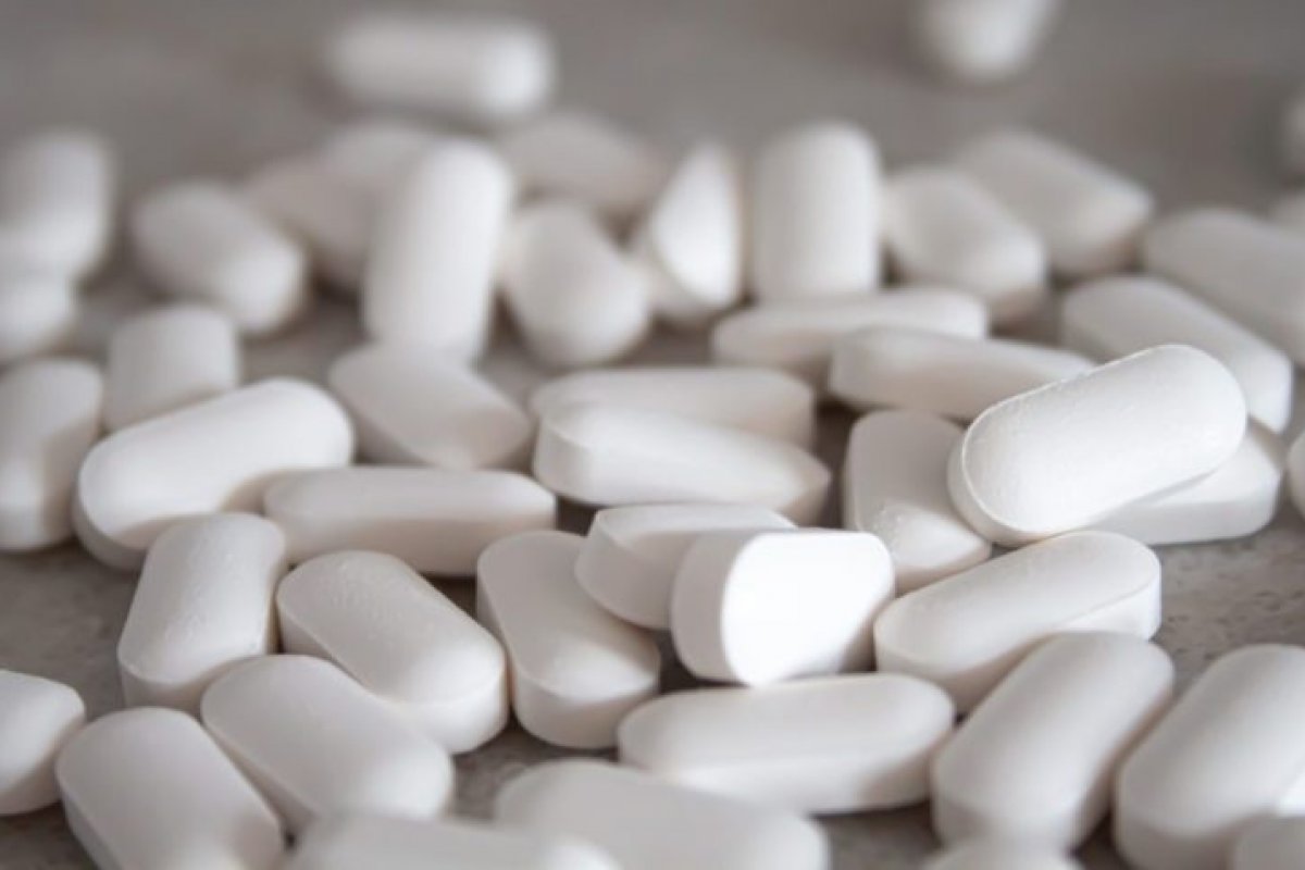 Reino Unido começa distribuição de pílula anticovid em fevereiro