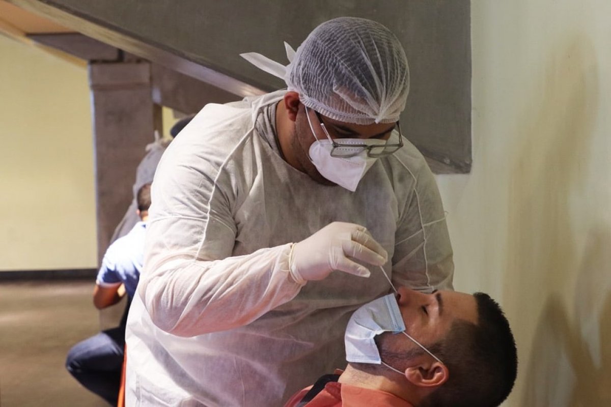 Bahia tem aumento de 867% em casos positivos para a Covid-19