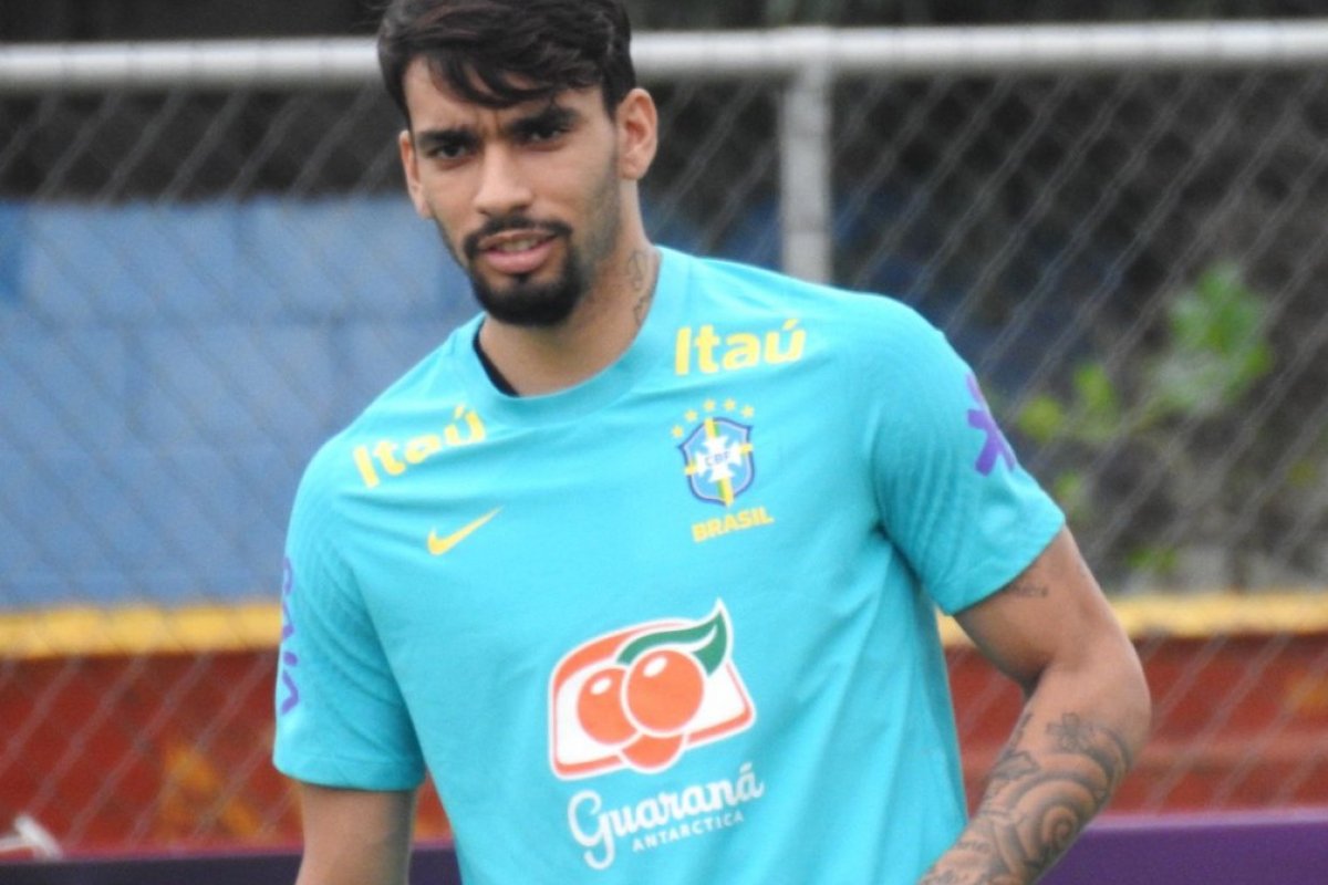 Brasil encara Paraguai no primeiro desafio em casa no ano pelas Eliminatórias e pode fazer história