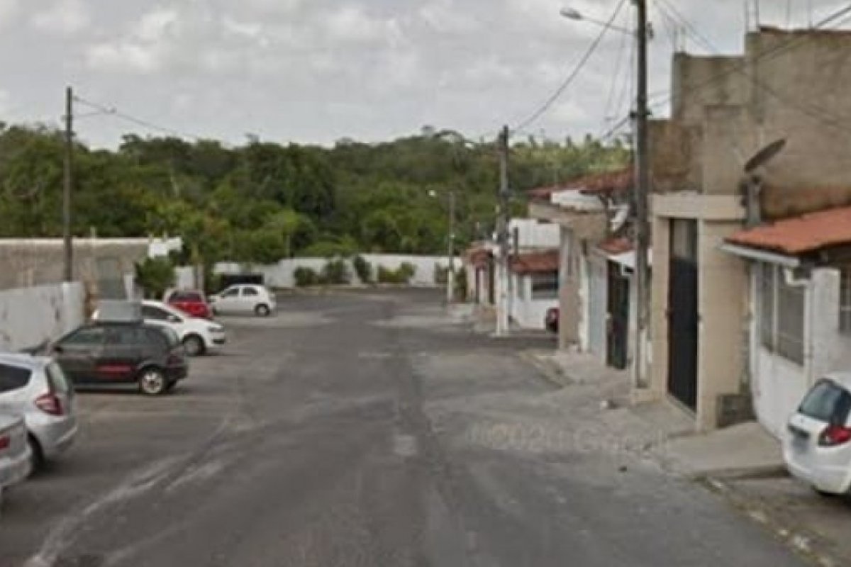 PM morre após ser atingido por tiro acidental em Boca da Mata, bairro de Salvador