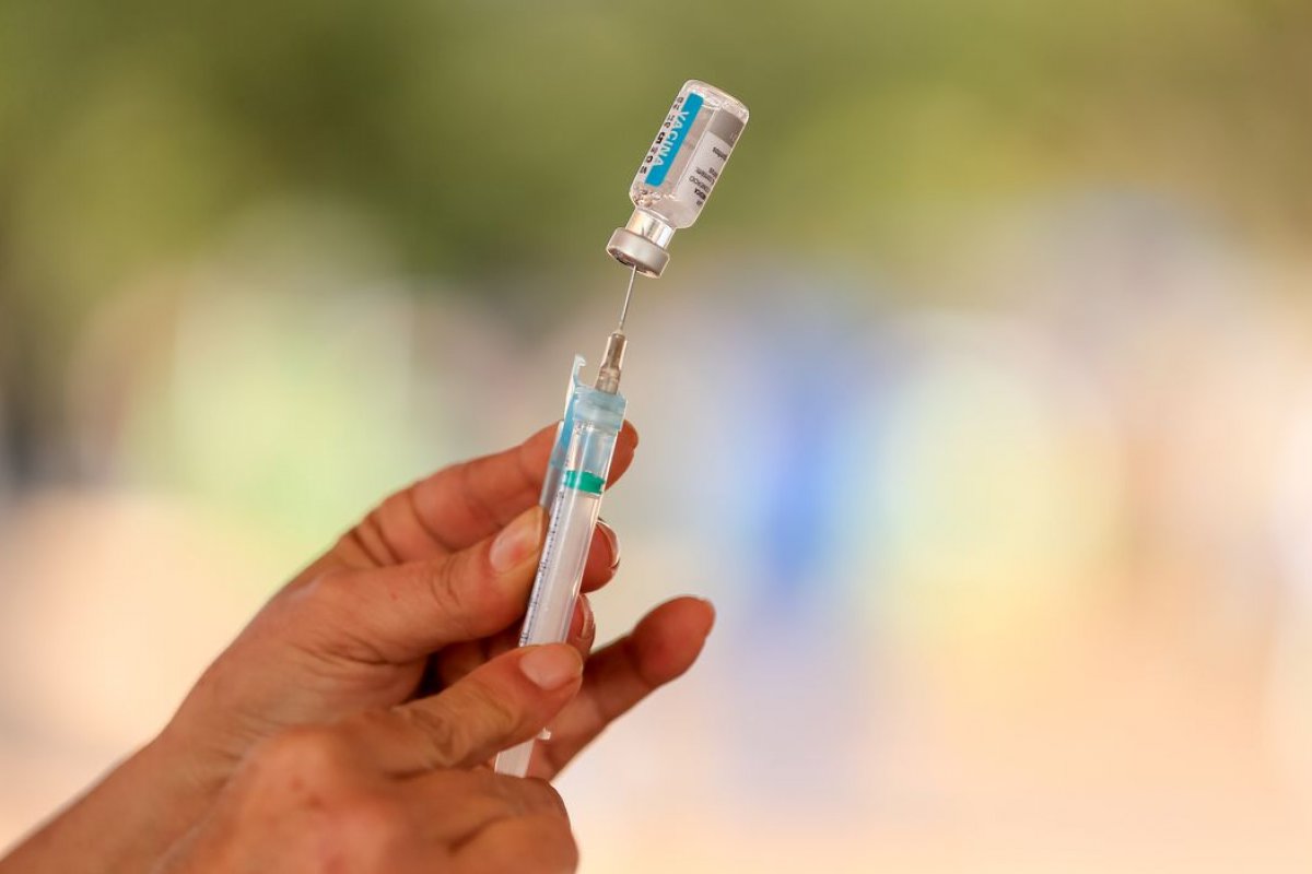 Bahia tem quase 540 mil  pessoas com aplicação da dose de reforço atrasada