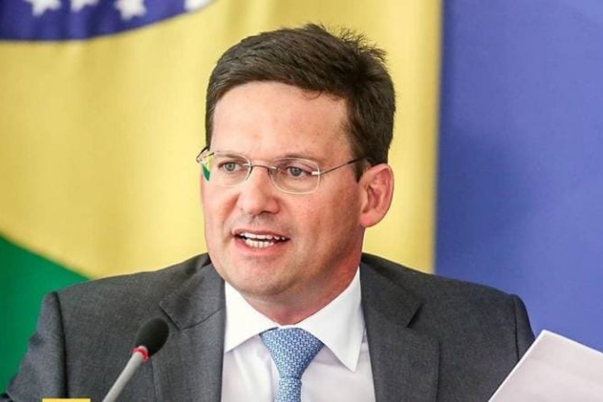 João Roma confirma permanência no Republicanos