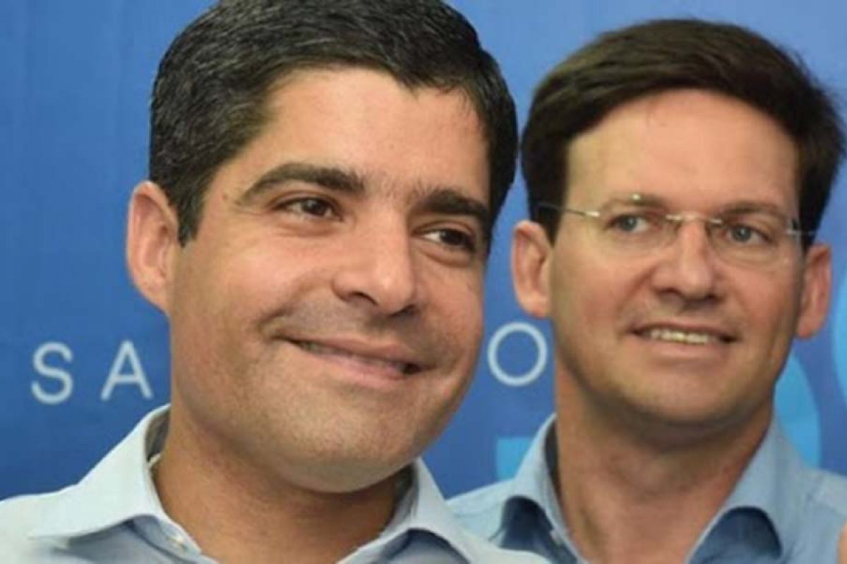 ACM Neto negocia com Republicanos para manter partido na base de apoio, diz coluna