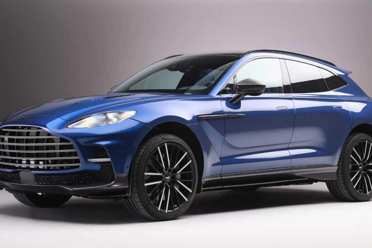 Aston Martin DBX707 tem motor V8 e desempenho de esportivo: veja