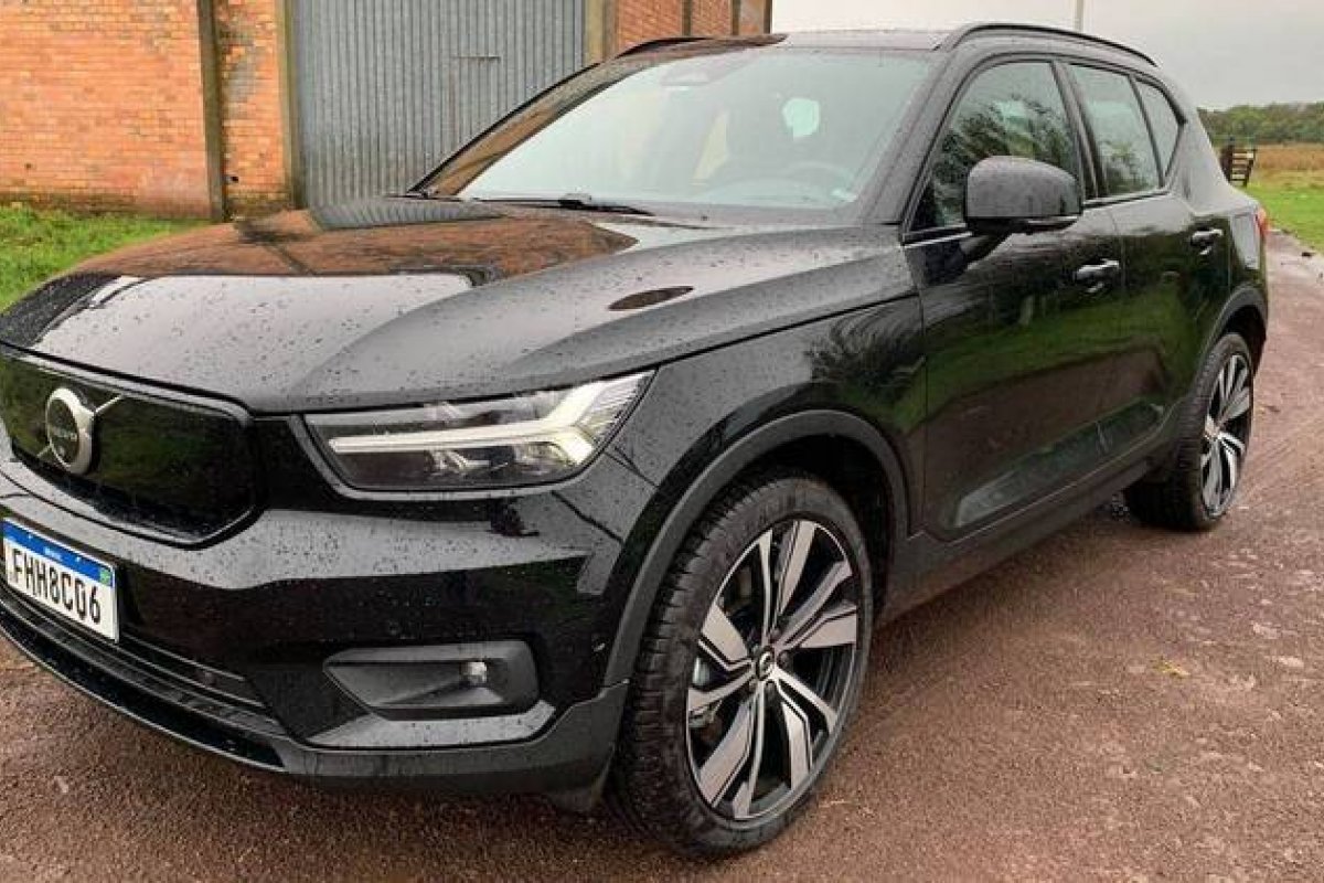 Volvo XC40 foi o elétrico mais vendido do país no início do ano 