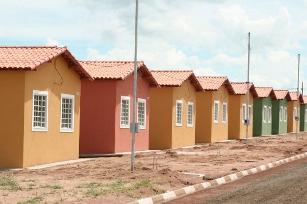 Governo quer distribuir ‘voucher’ para habitação social