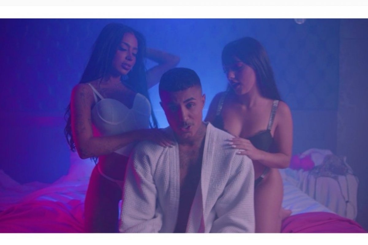 Mc Livinho lança a música Ménage