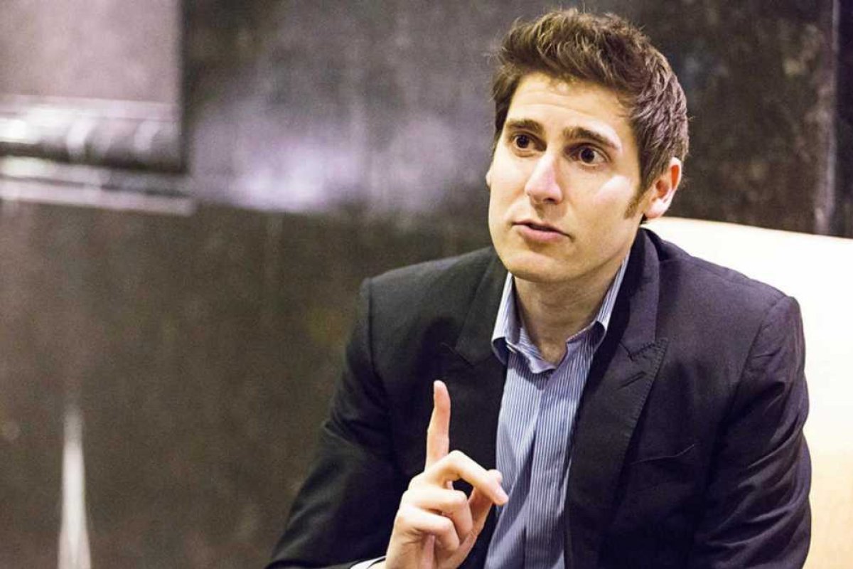 Cofundador do Facebook deixa posto de brasileiro mais rico do mundo