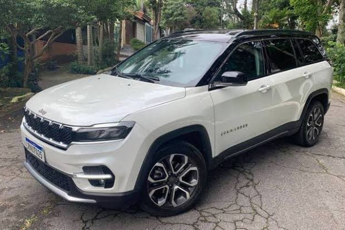 Farol da Bahia testa Commander Limited 1.3 2022