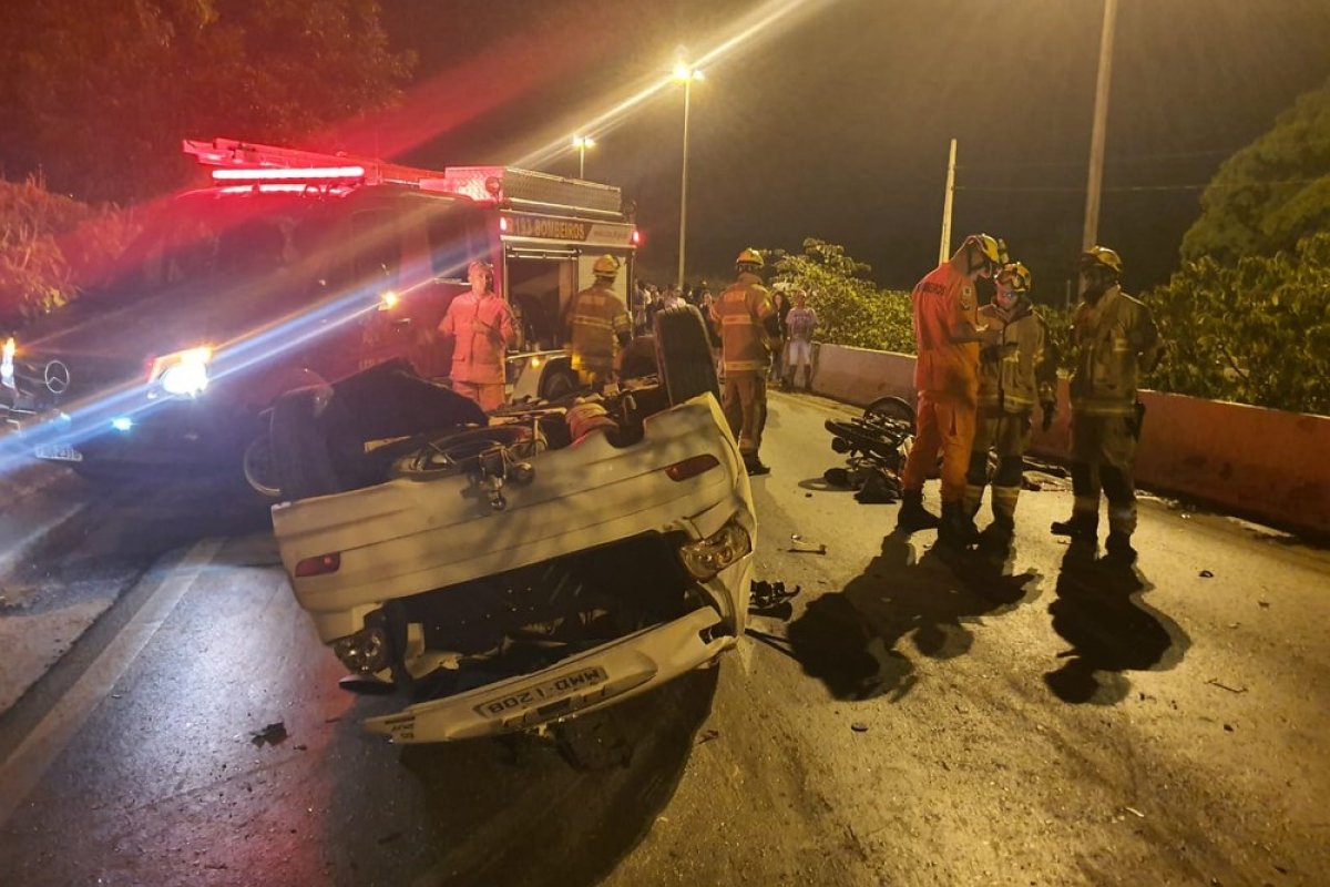 Ex-jogador do Atlético-GO morre em acidente de carro no DF