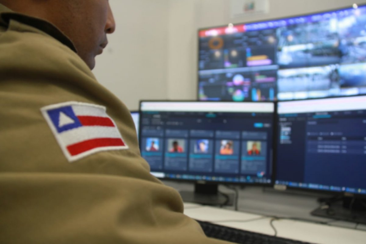 Procurado por roubo é preso após alerta de sistema da SSP