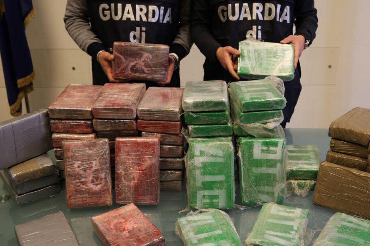 Itália apreende mais de 400kg de cocaína enviada do Brasil