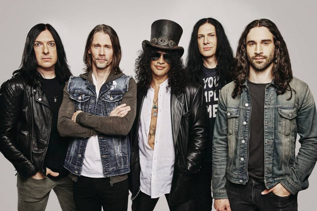 Slash featuring Myles Kennedy & the Conspirators lança albúm '4' nesta semana