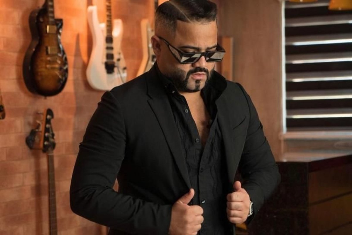 Cantor e compositor Jujuba anuncia EP autoral