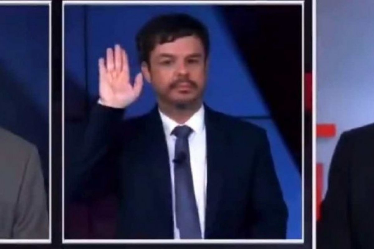 Vídeo: Adrilles Jorge faz suposta saudação nazista ao comentar caso Monark