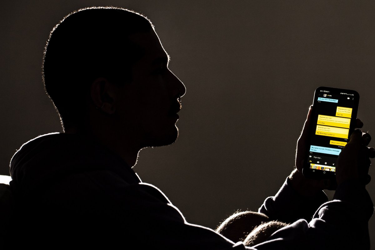 Golpes por aplicativos de namoro crescem no país