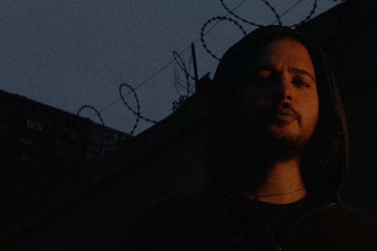 Evocando ancestralidades femininas, Ciro Lubliner lança seu novo single “Atávica”