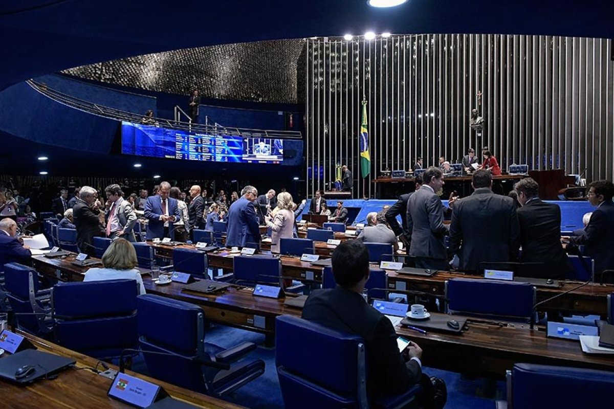 Senado aprova recursos da partilha dos leilões do pré-sal