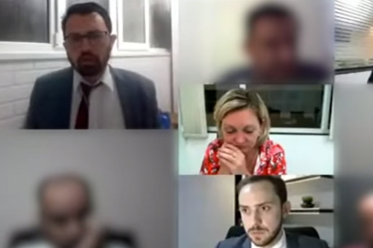 Vídeo: Sem perceber áudio ligado, promotora dispara: 'São bosta esses advogados'