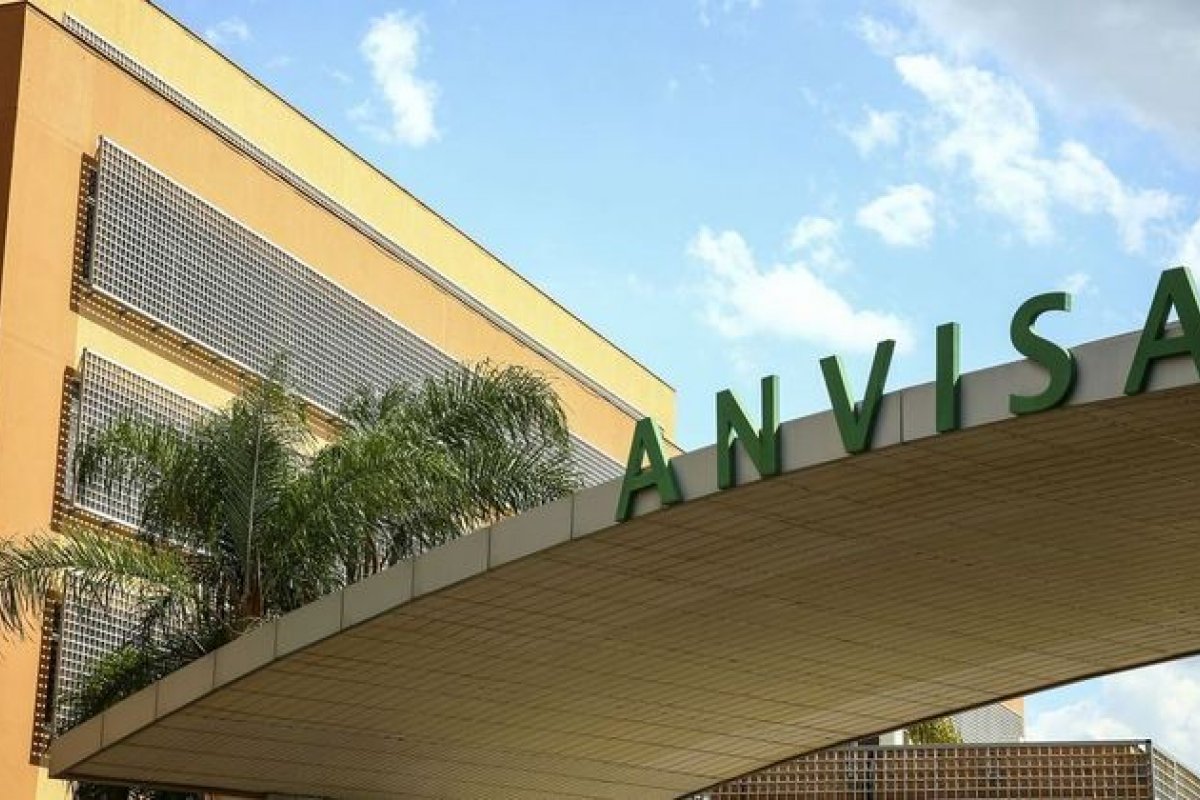 Desde 2020, Anvisa proibiu 144 medicamentos naturais para emagrecer