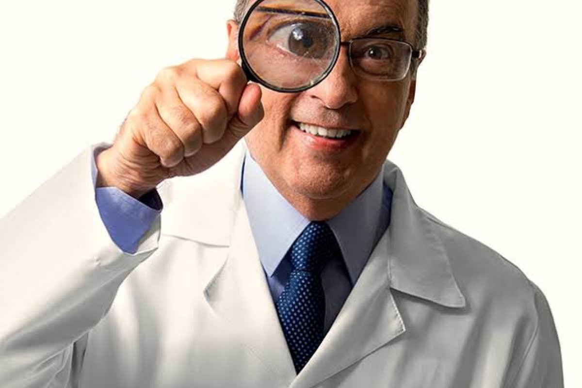 Carnaval e BBB: Dr. Bactéria fala sobre a doença do beijo!